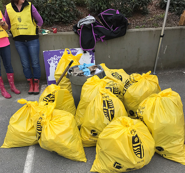 Garbage collected by Lindsay Kenney LLP volunteers