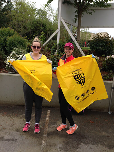 Langley clean up volunteers