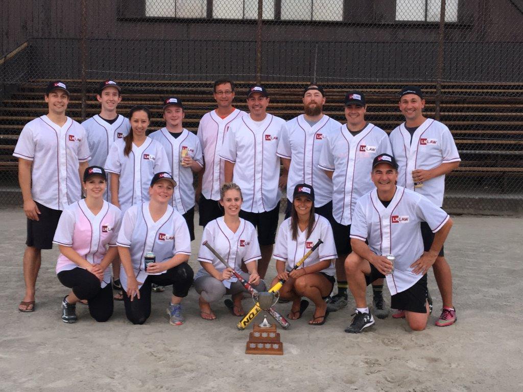2016 Lindsay Kenney LLP Vancouver Bar Association Softball Team